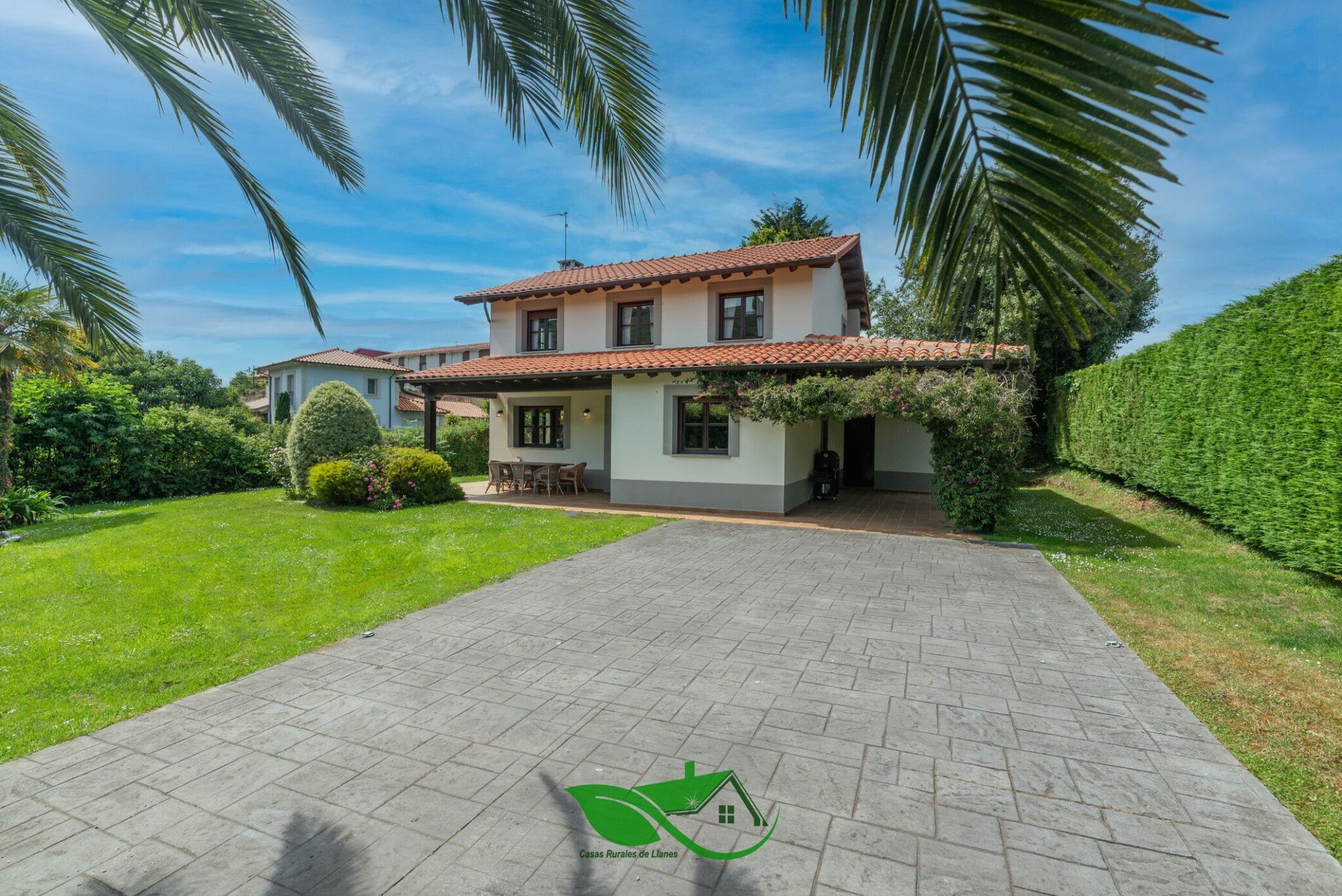 alt="Casas Rurales de Llanes - Alojamientos rurales en Asturias"