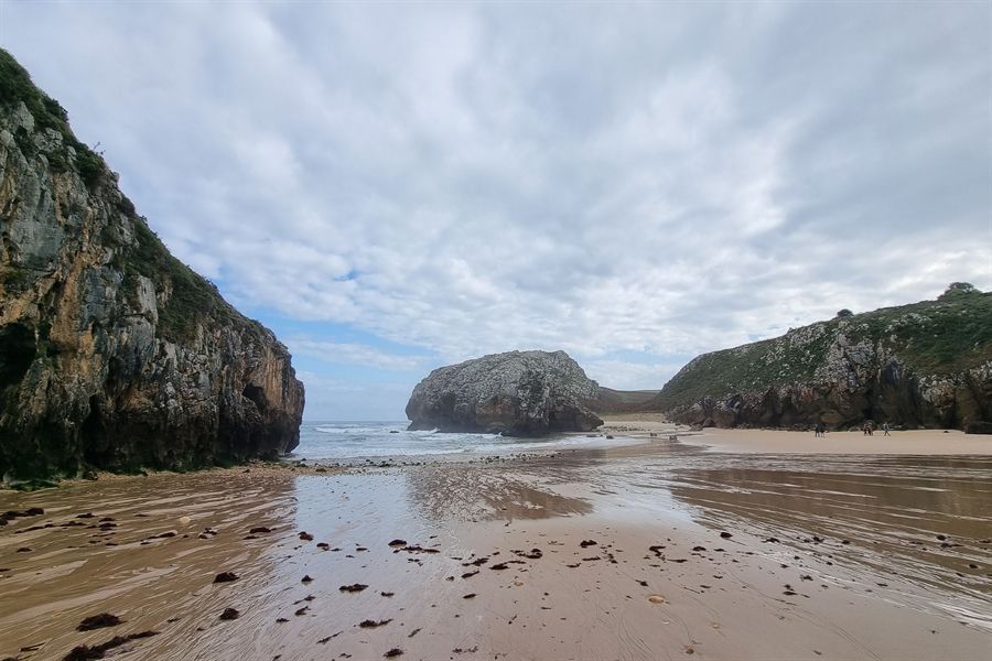Playa Cuevas de Mar
