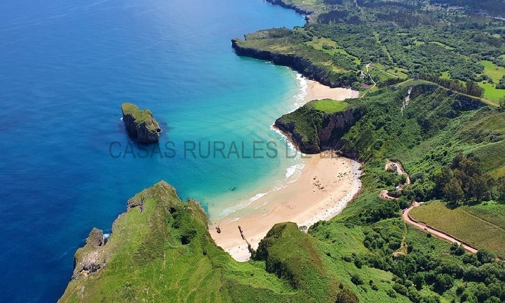 Playa de Ballota