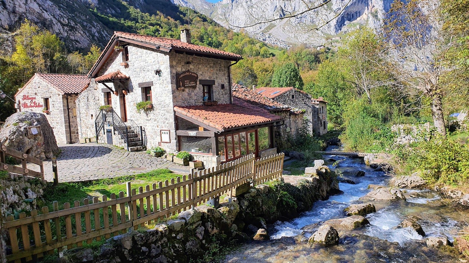 Poncebos-Bulnes: Funicular en Picos de Europa