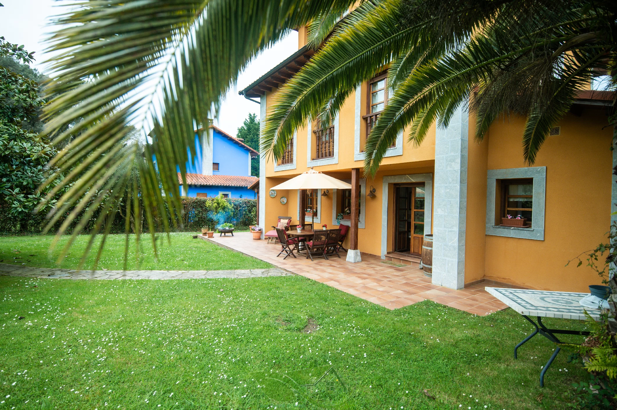 Villa El Reborin Casa con jardin en Asturias