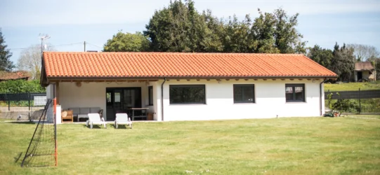 alt="Jardín privado en La Llosa del Corral en Colunga"